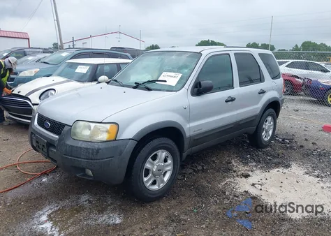 2002 Ford Escape Xlt из США, поврежденный, VIN 1FMYU03132KC15256
